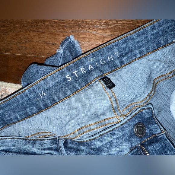 White House Black Market Straight Leg Blue Jeans - Picture 4 of 5